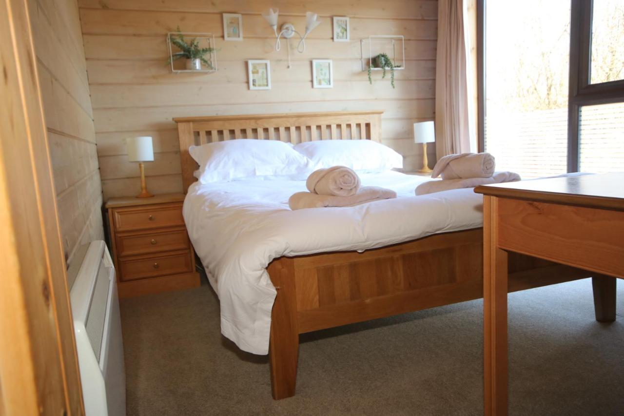 Hartland Hideaway Lodge Woolfardisworthy  외부 사진
