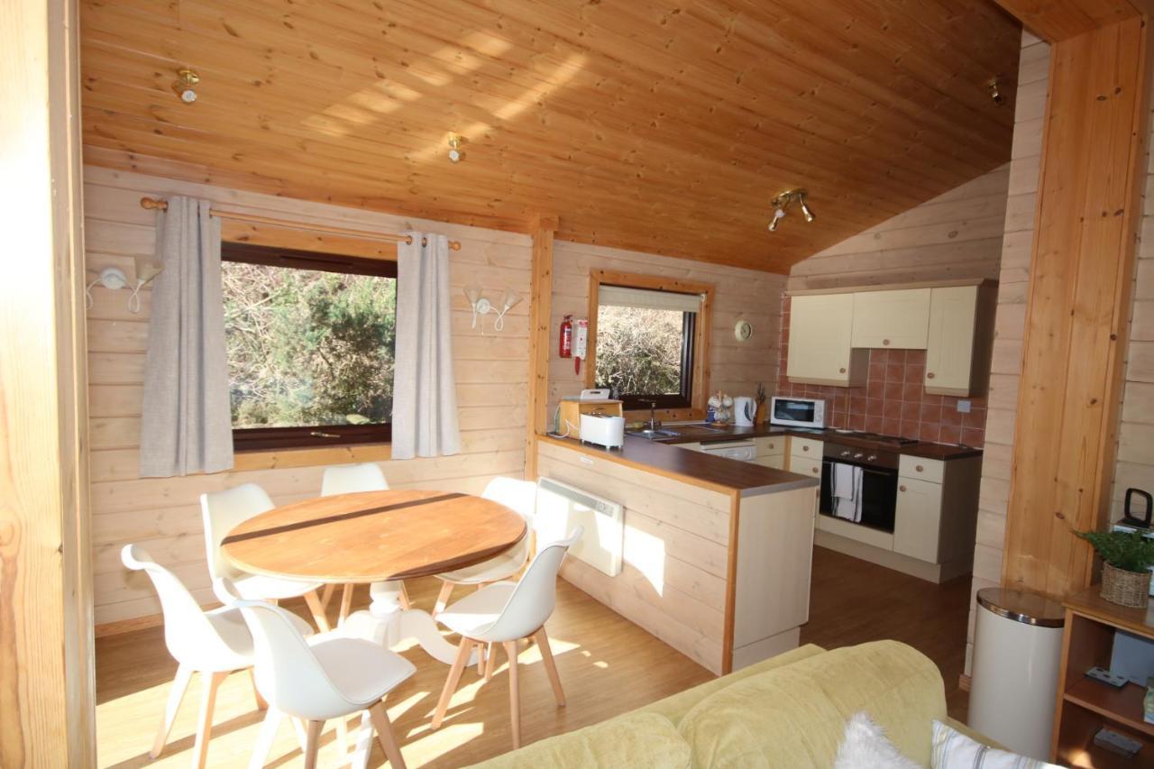 Hartland Hideaway Lodge Woolfardisworthy  외부 사진