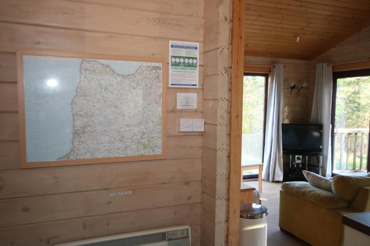 Hartland Hideaway Lodge Woolfardisworthy  외부 사진
